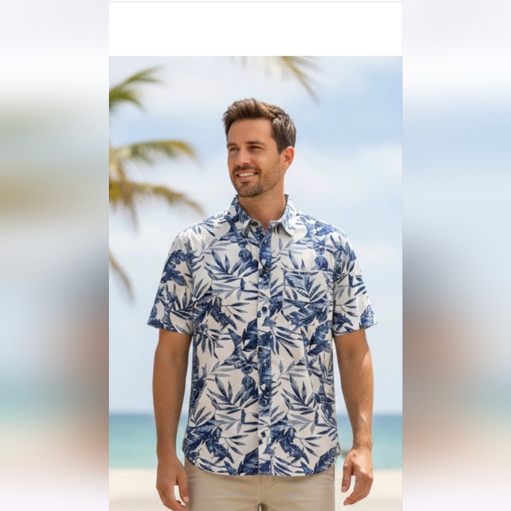 Old Navy Men's White and Blue Leaf Print Shirt